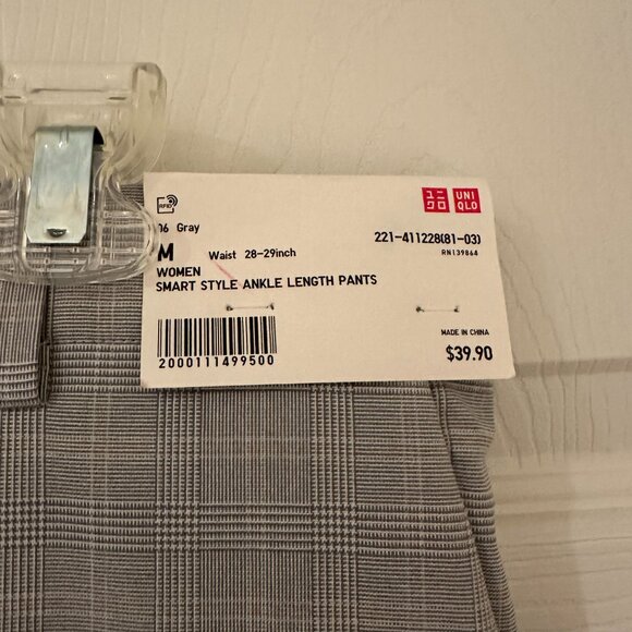 NWT Uniqlo Plaid Pant Gray Size Medium - Picture 2 of 5